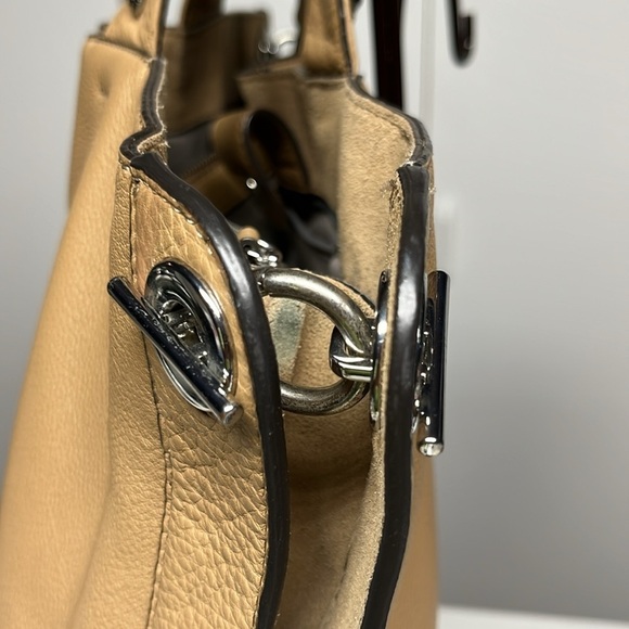 Vincent Camuto Tortilla Shoulder Crossbody Bag - Picture 5 of 15